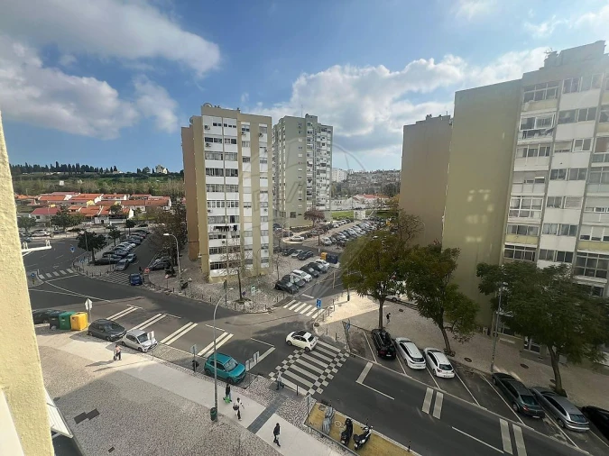 Apartamento T3 para Arrendamento em Encosta do Sol Foto 14