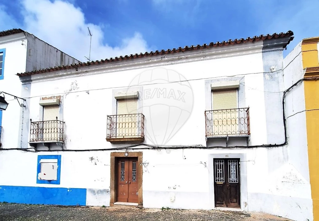 Prédio para Venda em Évora (São Mamede, Sé, São Pedro e Santo Antão) Foto 1