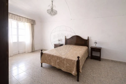 Prédio para Venda em Évora (São Mamede, Sé, São Pedro e Santo Antão)