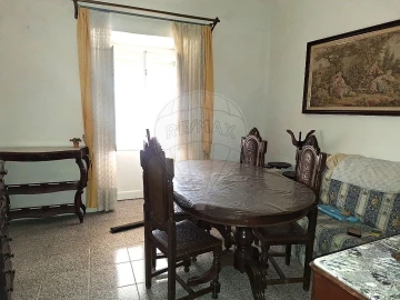 Prédio para Venda em Évora (São Mamede, Sé, São Pedro e Santo Antão)