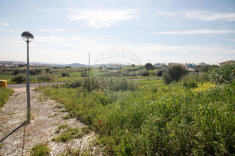 Terreno para Venda em Alenquer (Santo Estêvão e Triana) Foto 2