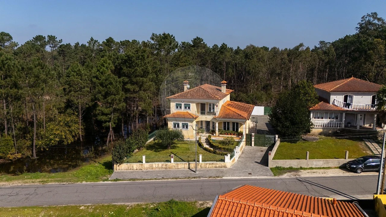 Moradia T4 para Venda em Fonte de Angeão e Covão do Lobo Foto 29