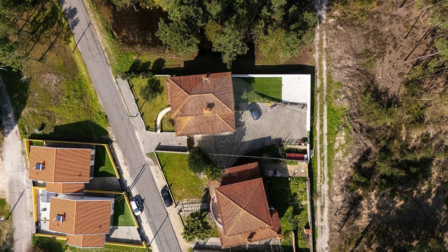 Moradia T4 para Venda em Fonte de Angeão e Covão do Lobo Foto 34