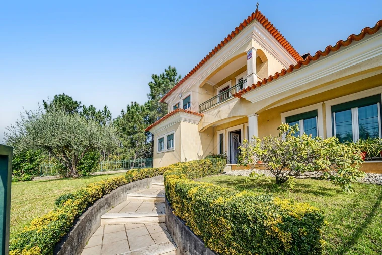 Moradia T4 para Venda em Fonte de Angeão e Covão do Lobo Foto 18