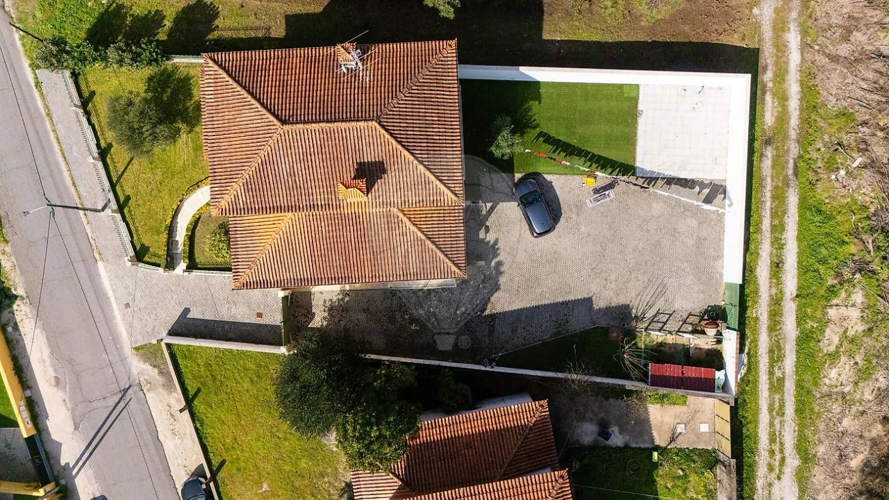 Moradia T4 para Venda em Fonte de Angeão e Covão do Lobo Foto 33