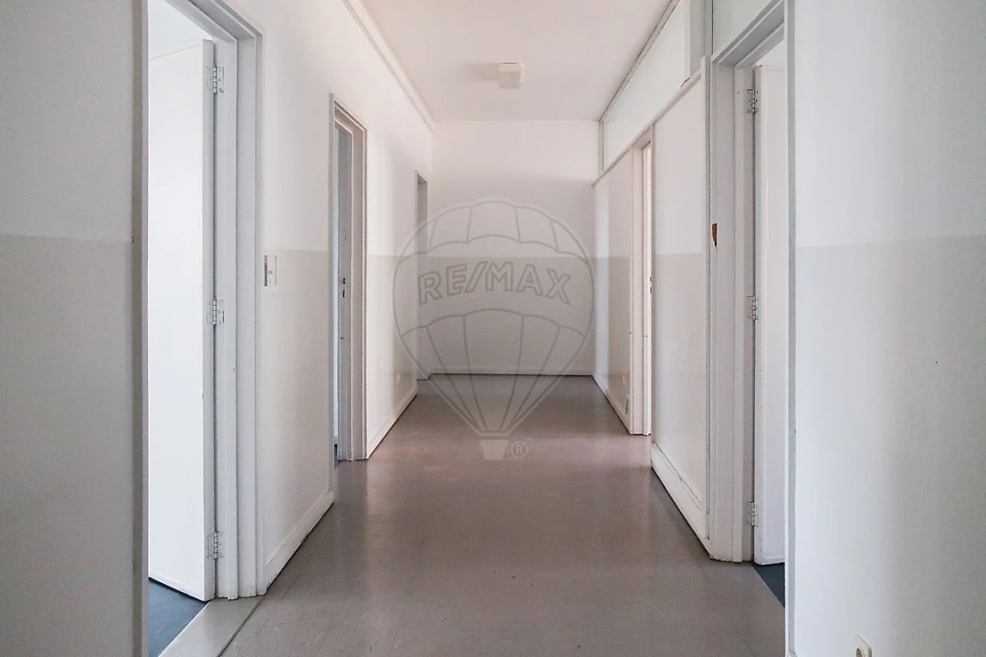 Escritório para Arrendamento em Cedofeita, Santo Ildefonso, Sé, Miragaia, São Nicolau e Vitória Foto 5