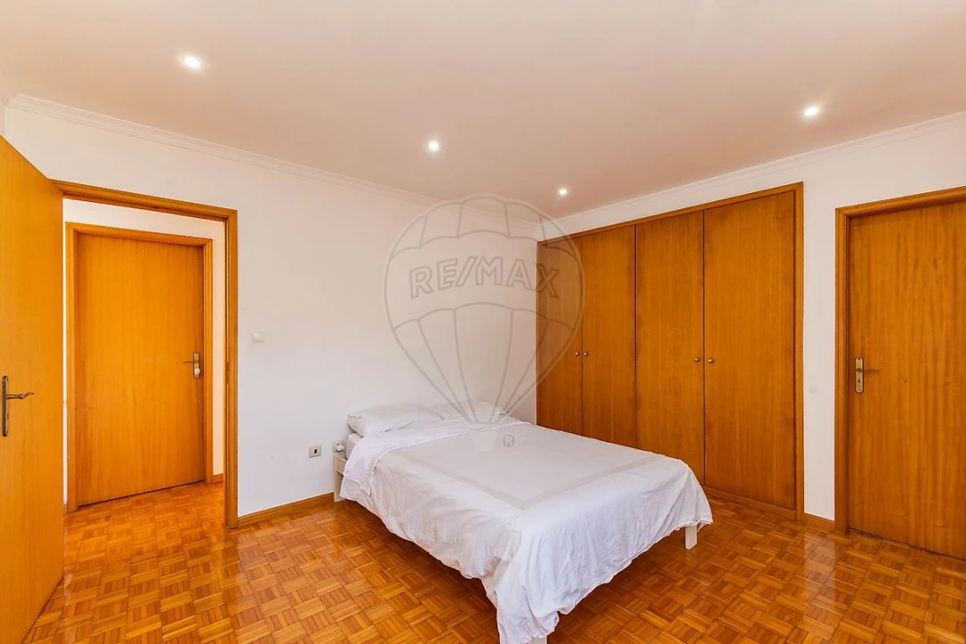 Apartamento T3 para Venda em Avintes Foto 20