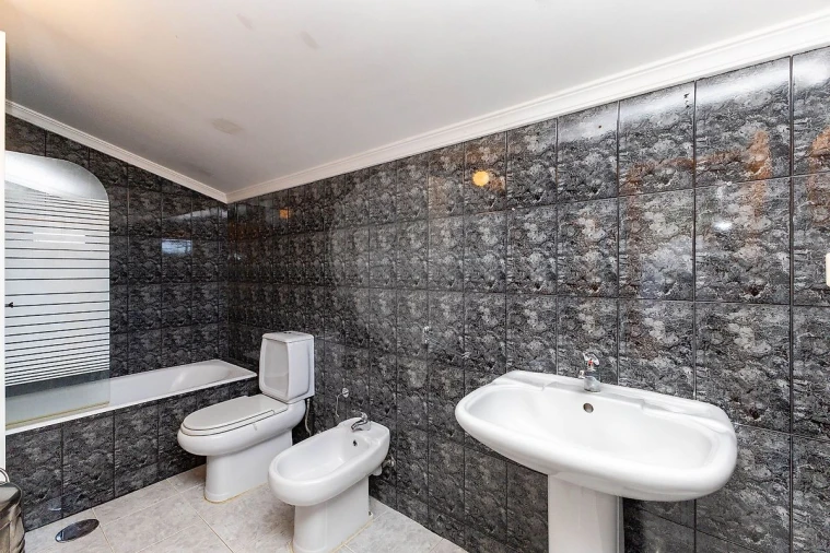 Apartamento T3 para Venda em Avintes Foto 23