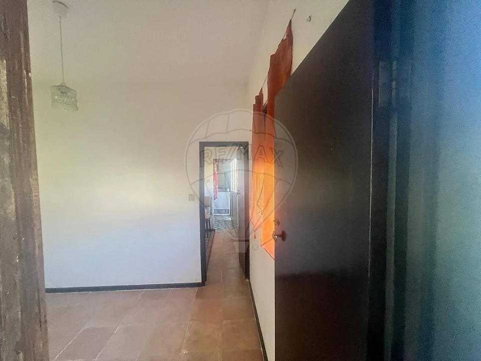 Moradia T4 para Venda em Anta e Guetim Foto 17