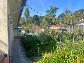 Moradia T4 para Venda em Anta e Guetim