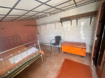 Moradia T4 para Venda em Anta e Guetim