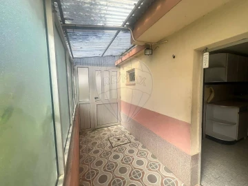 Moradia T4 para Venda em Anta e Guetim