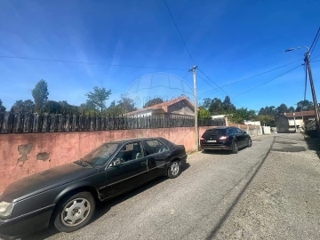 Moradia T4 para Venda em Anta e Guetim