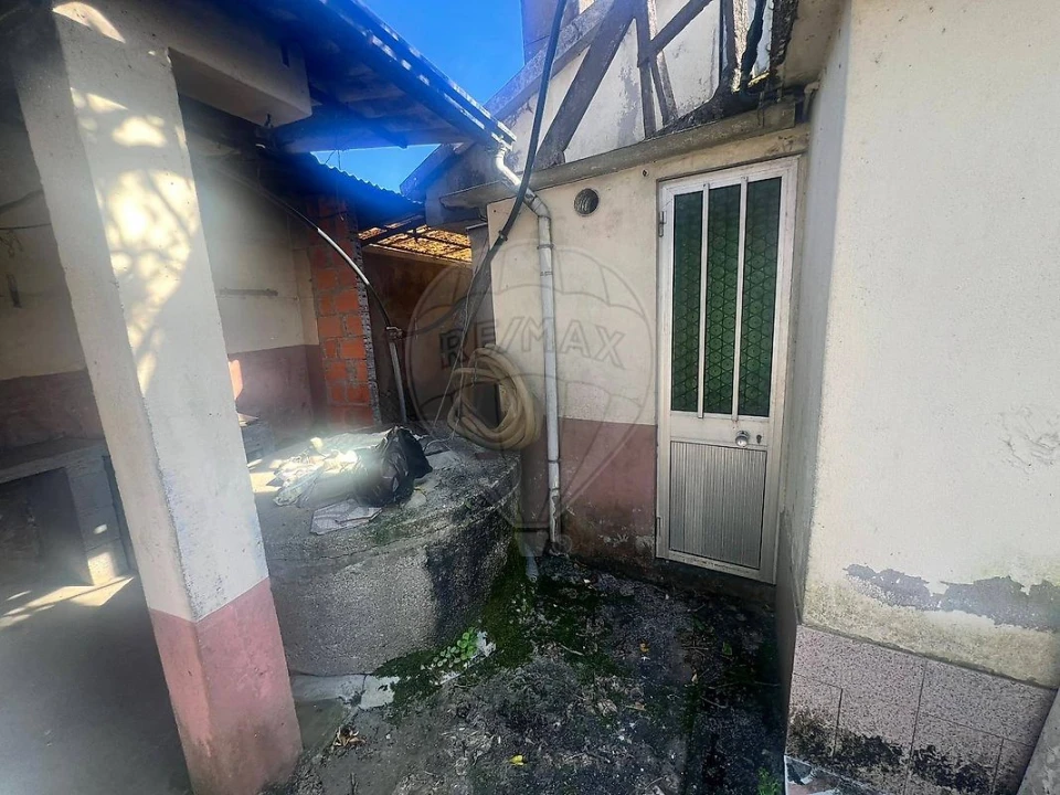 Moradia T4 para Venda em Anta e Guetim Foto 23