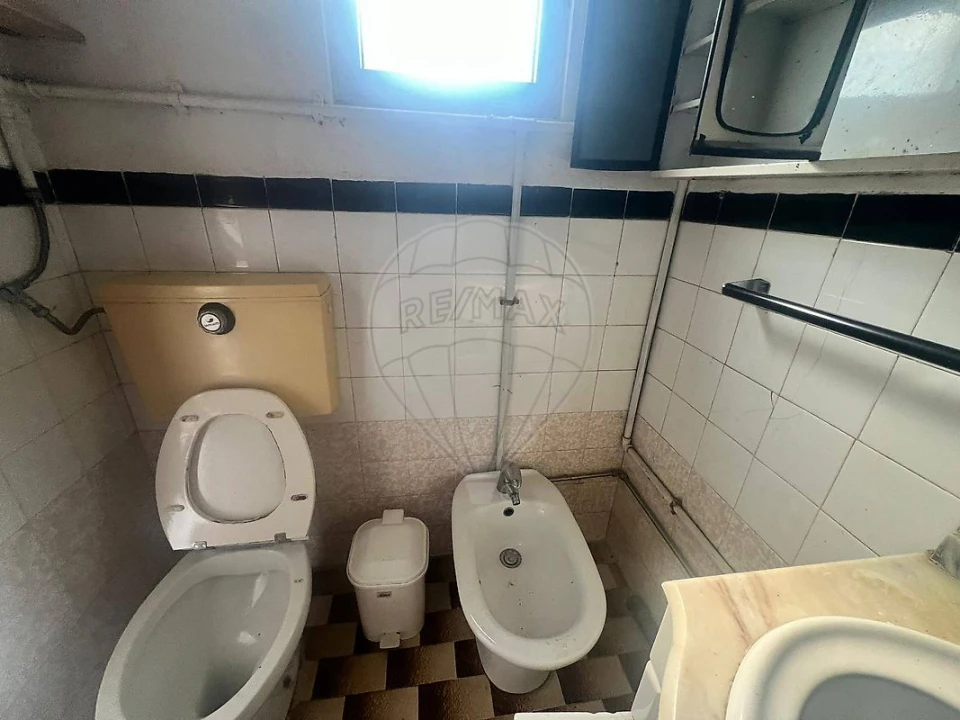 Moradia T4 para Venda em Anta e Guetim Foto 32