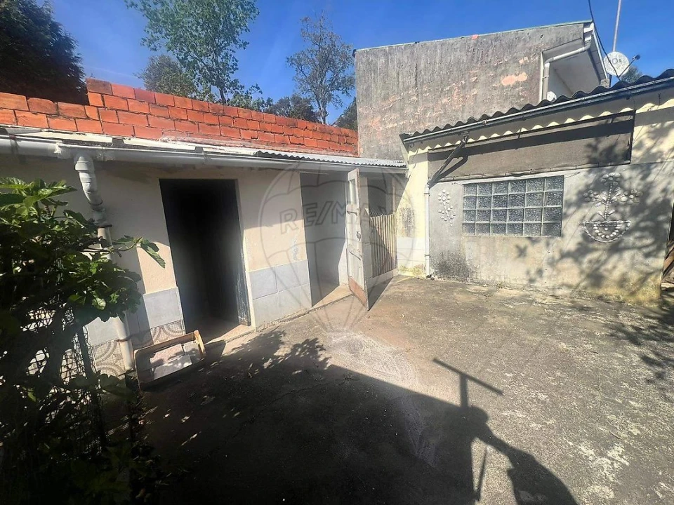 Moradia T4 para Venda em Anta e Guetim Foto 18