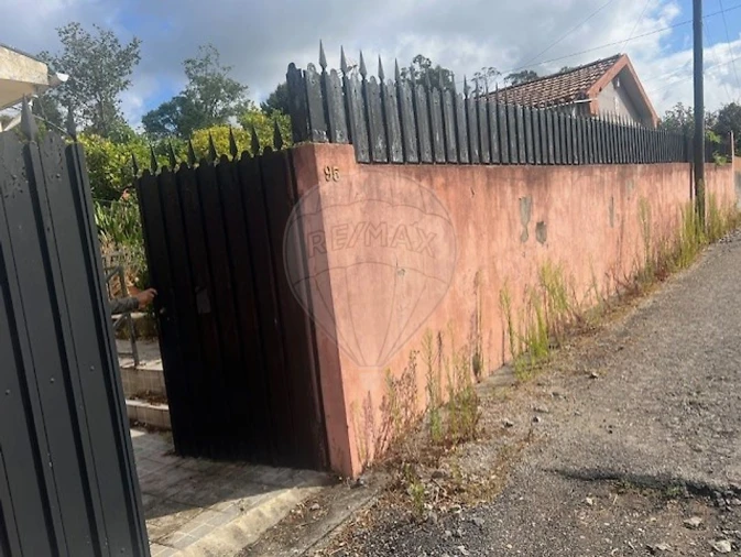 Moradia T4 para Venda em Anta e Guetim Foto 4