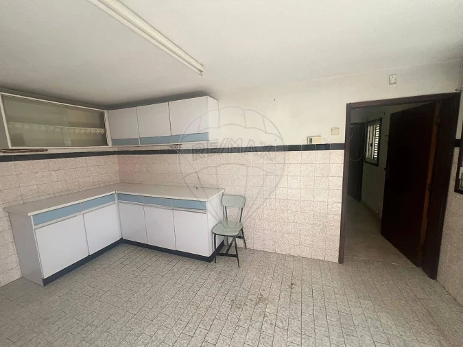 Moradia T4 para Venda em Anta e Guetim Foto 33