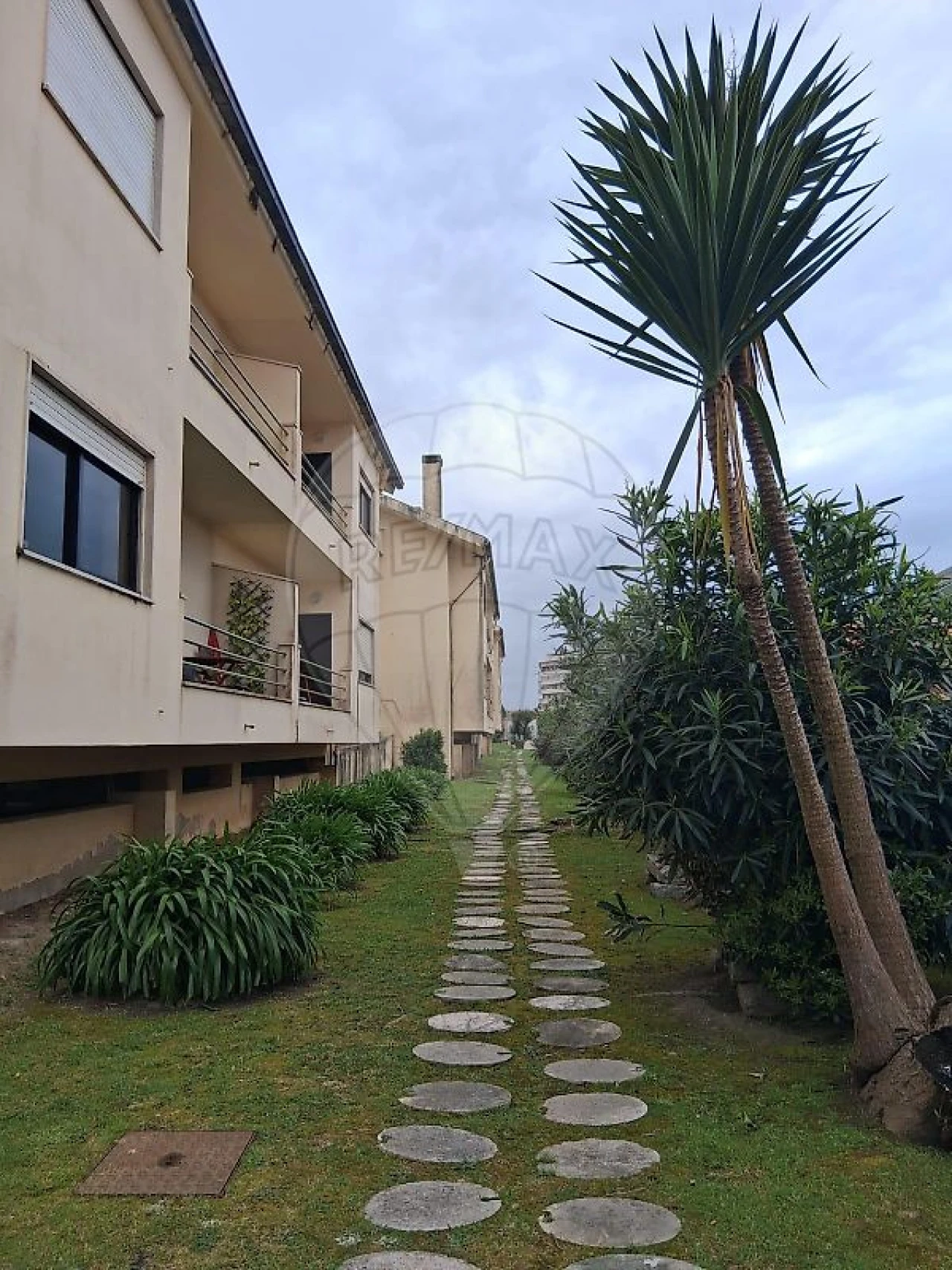 Apartamento T1 para Arrendamento em Gulpilhares e Valadares Foto 13