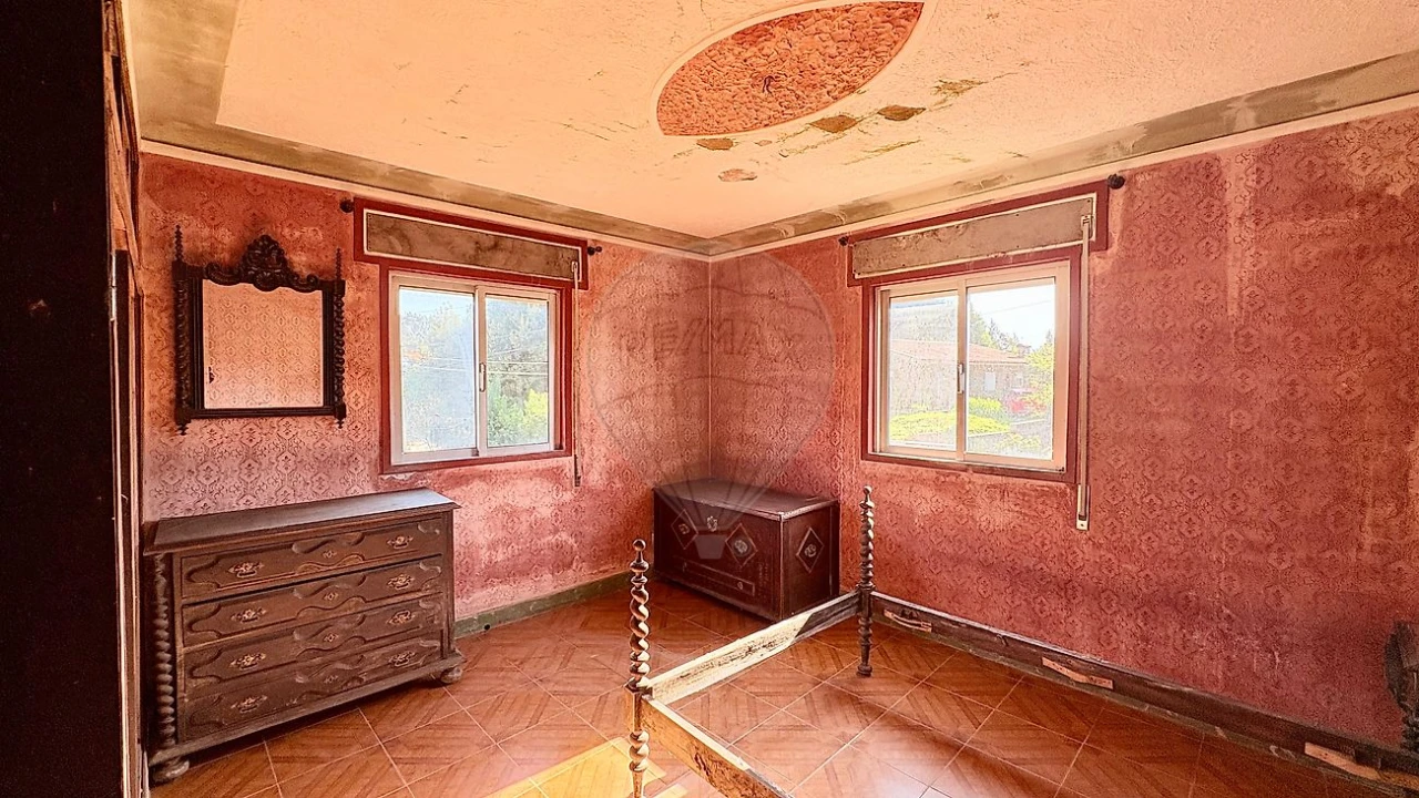 Moradia T3 para Venda em Anta e Guetim Foto 16