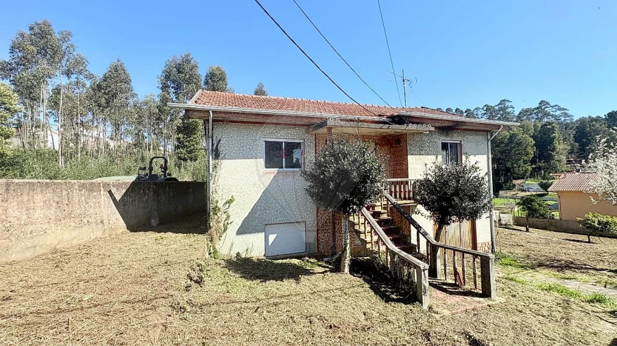 Moradia T3 para Venda em Anta e Guetim Foto 2