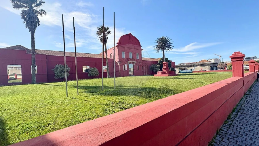 Moradia T4 para Venda em Silvalde Foto 5