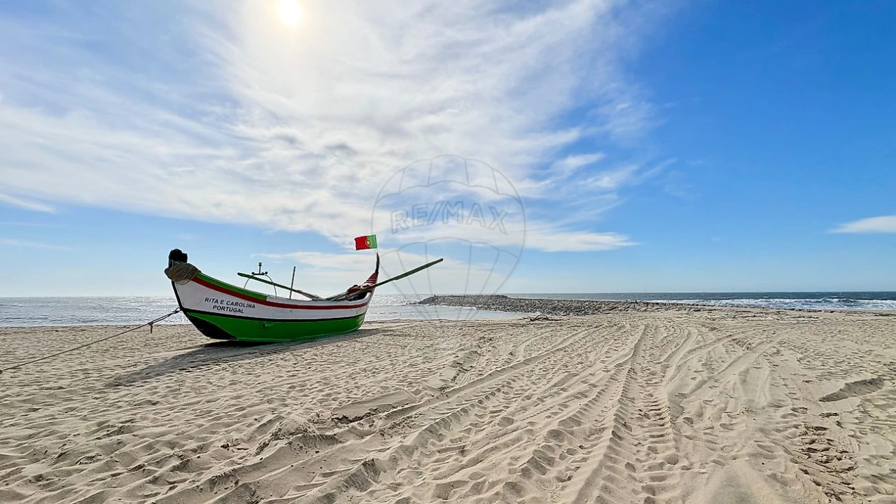 Moradia T4 para Venda em Silvalde Foto 4