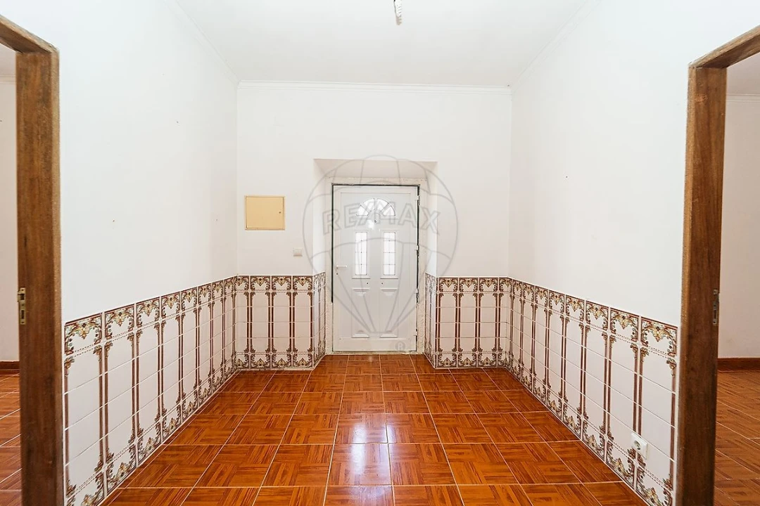 Moradia T2 para Venda em Sapataria Foto 17