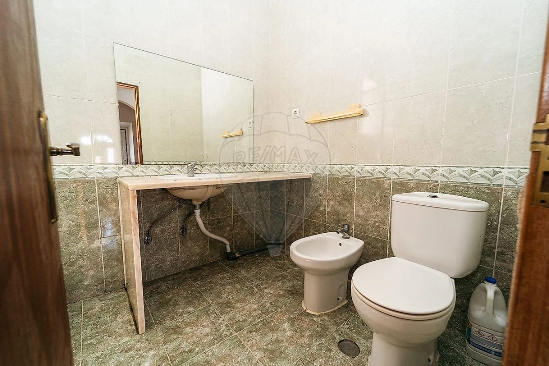 Moradia T2 para Venda em Sapataria Foto 23