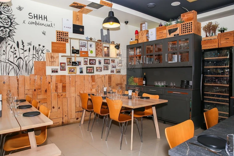 Negócio para Venda em Santa Maria, São Pedro e Matacães Foto 18