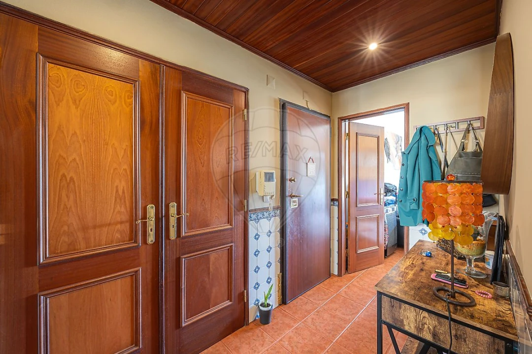 Apartamento T3 para Venda em Benavente Foto 6