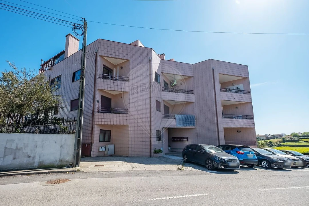 Apartamento T3 para Venda em Gondomar (São Cosme), Valbom e Jovim Foto 2