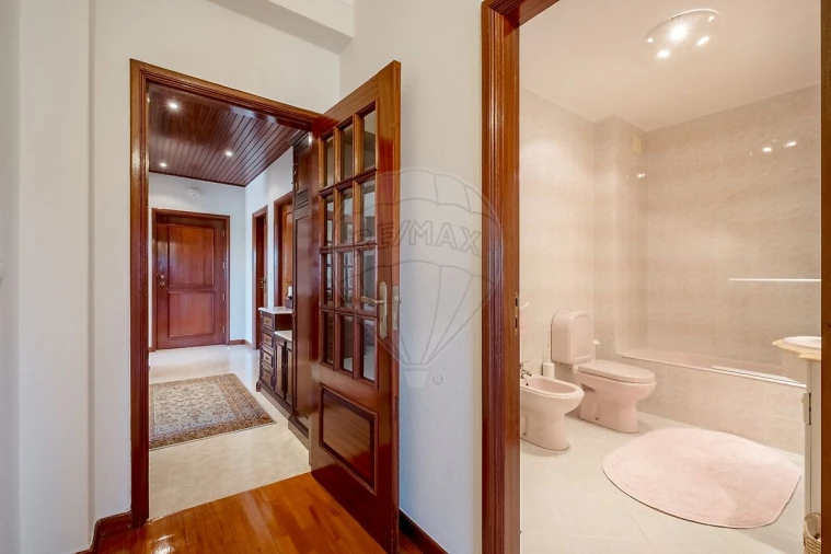 Apartamento T3 para Venda em Gondomar (São Cosme), Valbom e Jovim Foto 23