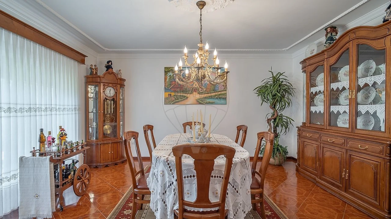 Moradia T4 para Venda em Lodares Foto 41