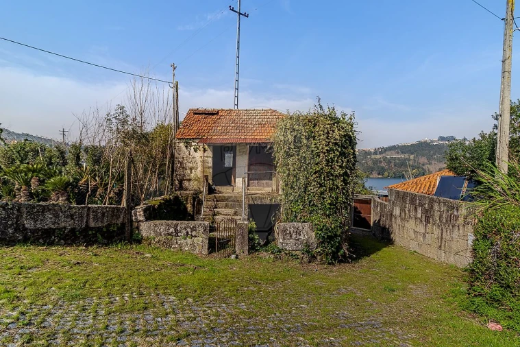 Moradia T3 para Venda em Alpendorada, Várzea e Torrão Foto 7