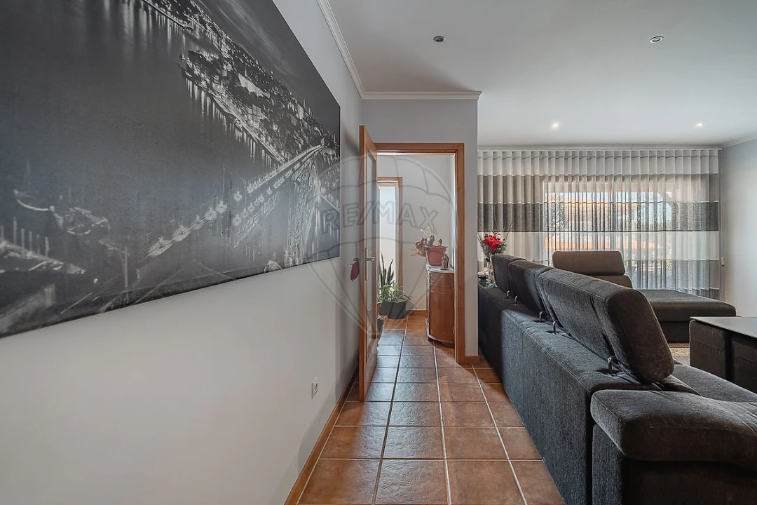 Moradia T3 para Venda em Lagares e Figueira Foto 9