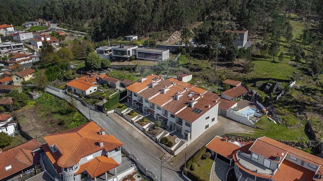 Moradia T3 para Venda em Lagares e Figueira Foto 6