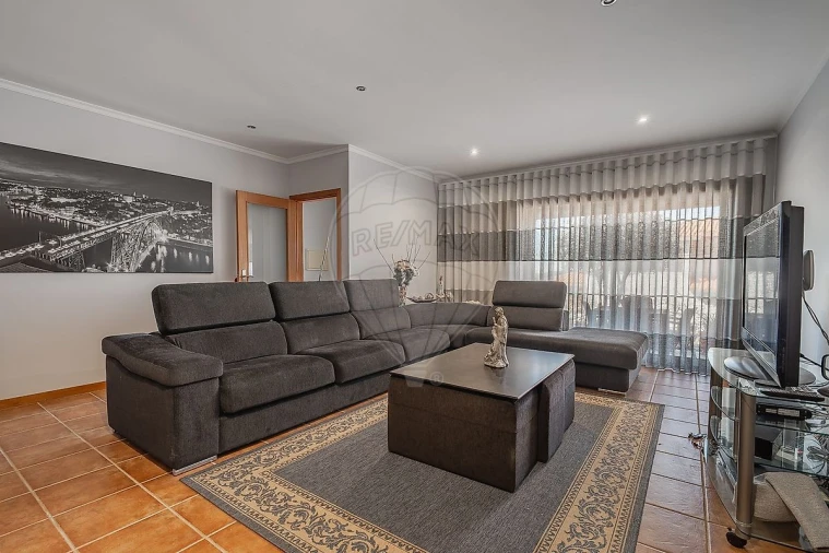 Moradia T3 para Venda em Lagares e Figueira Foto 7