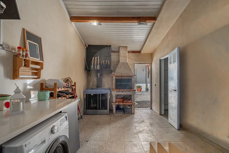 Moradia T3 para Venda em Lagares e Figueira Foto 27