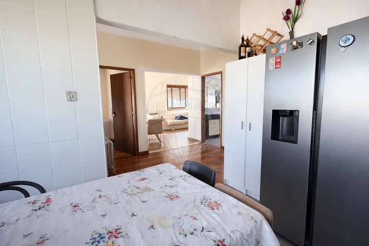 Moradia T10 para Venda em Castêlo da Maia Foto 18