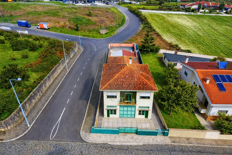 Moradia T10 para Venda em Castêlo da Maia Foto 20
