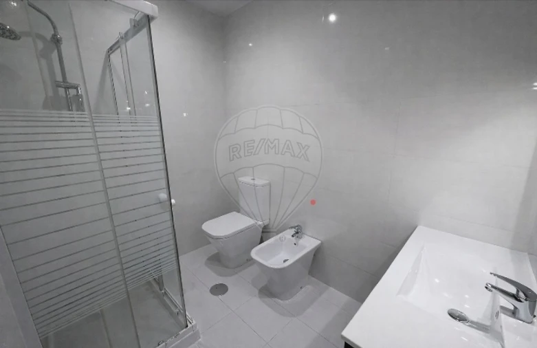 Moradia T2 para Venda em Custóias, Leça do Balio e Guifões Foto 7