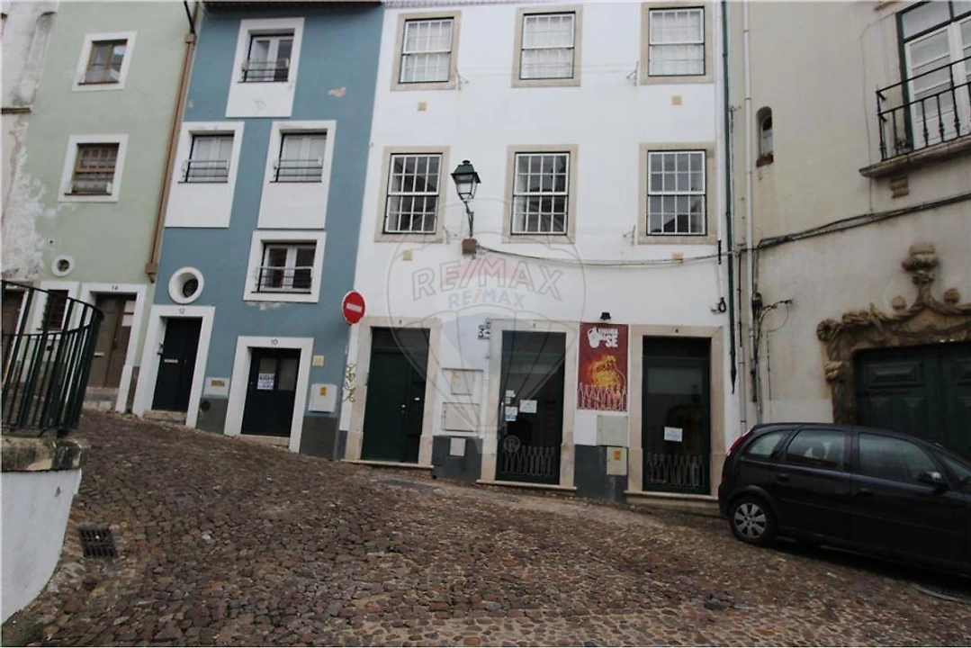 Apartamento T1 para Arrendamento em Sé Nova, Santa Cruz, Almedina e São Bartolomeu Foto 1