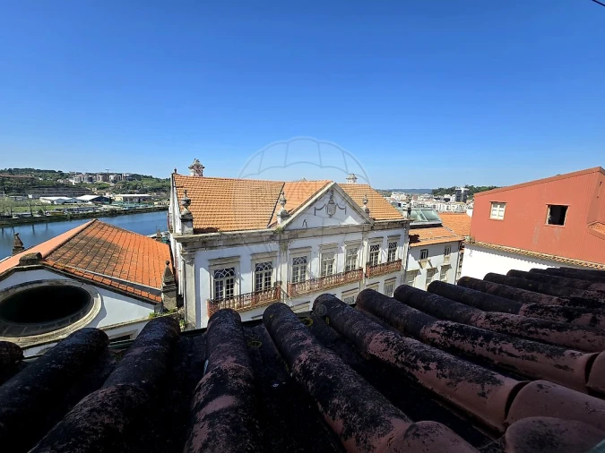 Apartamento T1 para Arrendamento em Sé Nova, Santa Cruz, Almedina e São Bartolomeu Foto 6