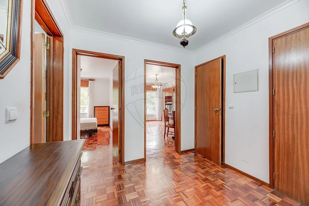 Apartamento T2 para Venda em Benfica Foto 11