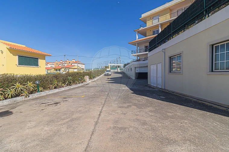 Apartamento T3 para Venda em Ericeira Foto 8