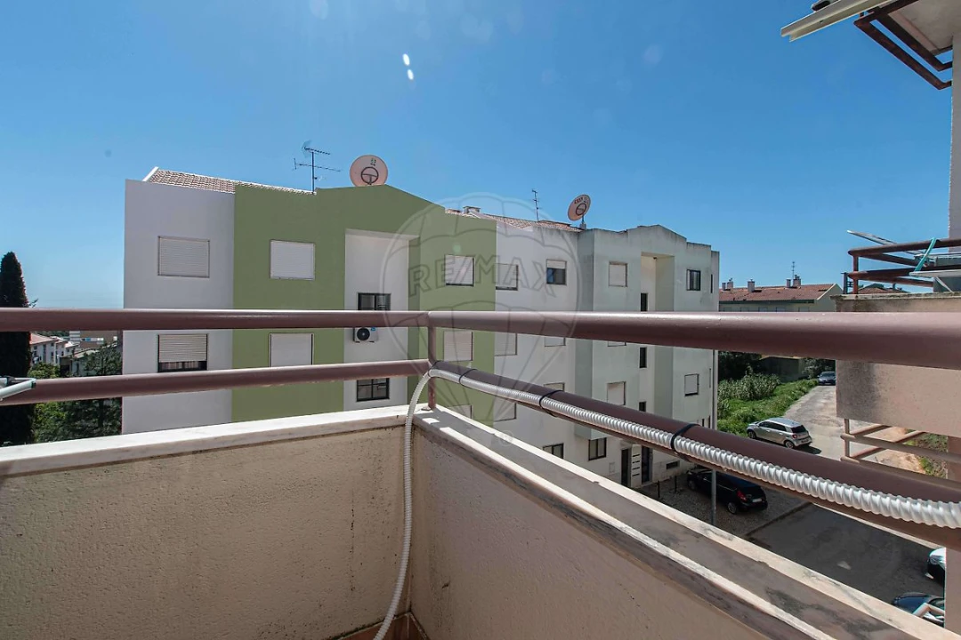 Apartamento T2 para Venda em Vialonga Foto 7