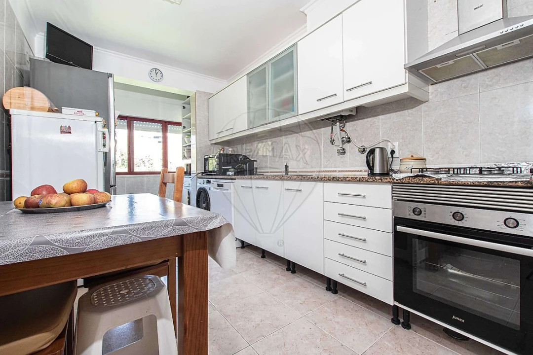 Apartamento T2 para Venda em Vialonga Foto 19