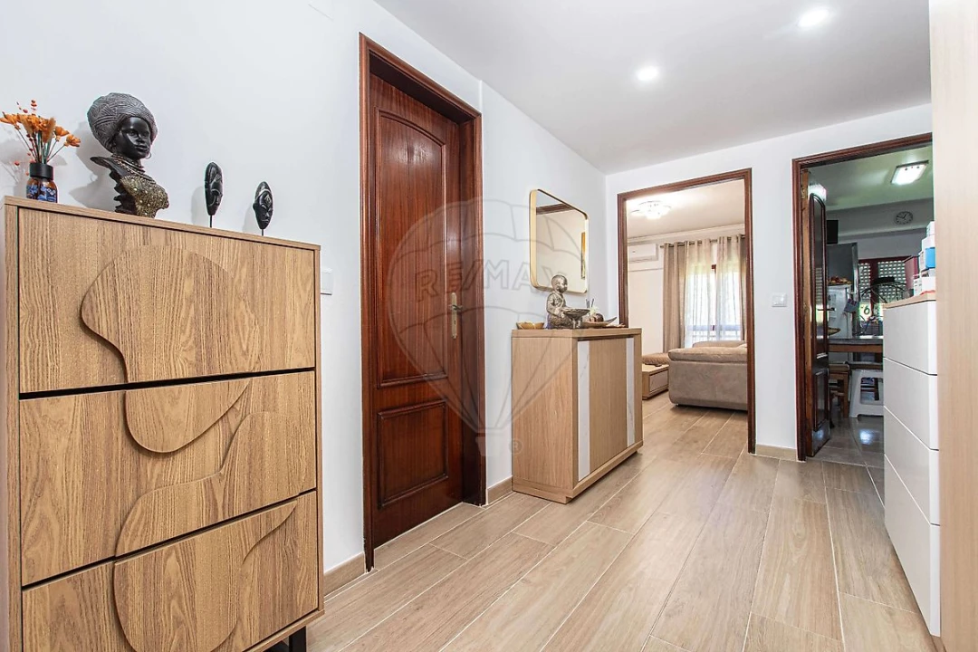 Apartamento T2 para Venda em Vialonga Foto 12