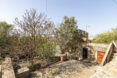 Moradia T3 para Venda em Almargem do Bispo, Pêro Pinheiro e Montelavar